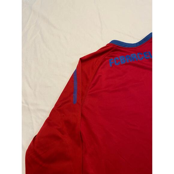 FC Barcelona Goalkeeper Soccer Jersey Mens Medium Large Red Elbow Pads Padded - Picture 12 of 14